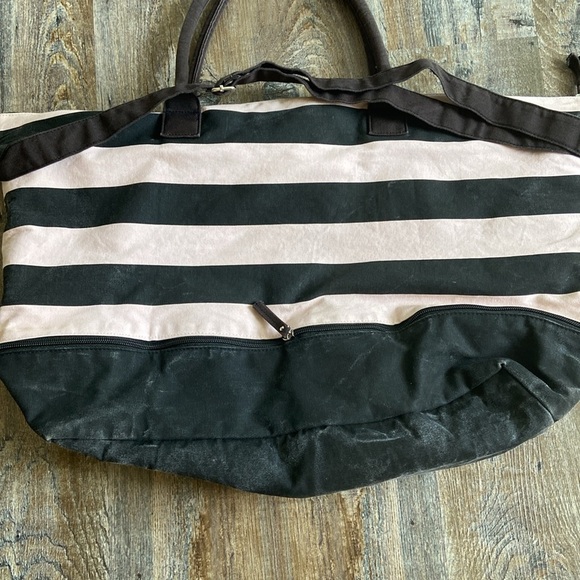 Victoria Secret | Expandable Tote Bag - Picture 5 of 9